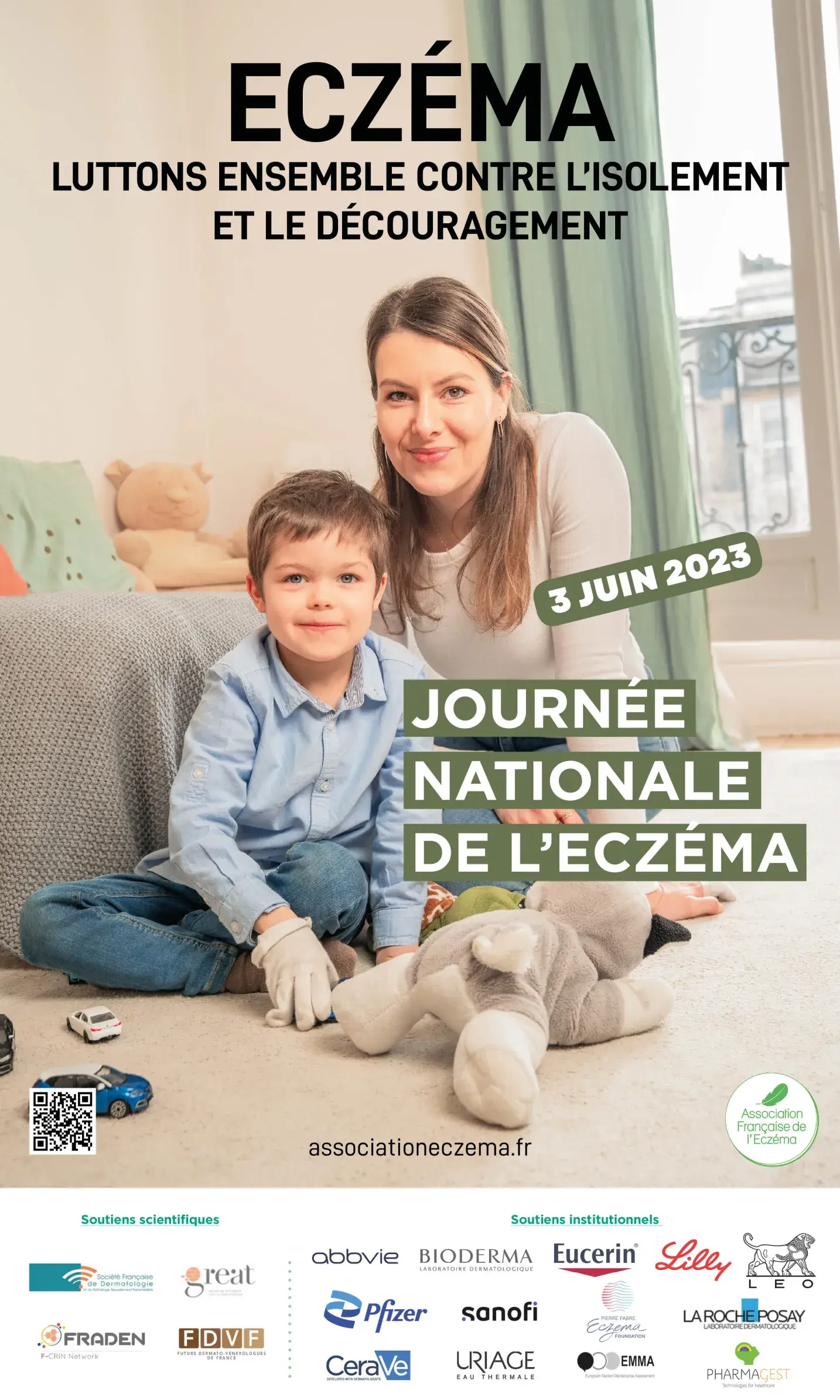 Une maman et son enfant pour présenter la journée nationale de l'eczéma